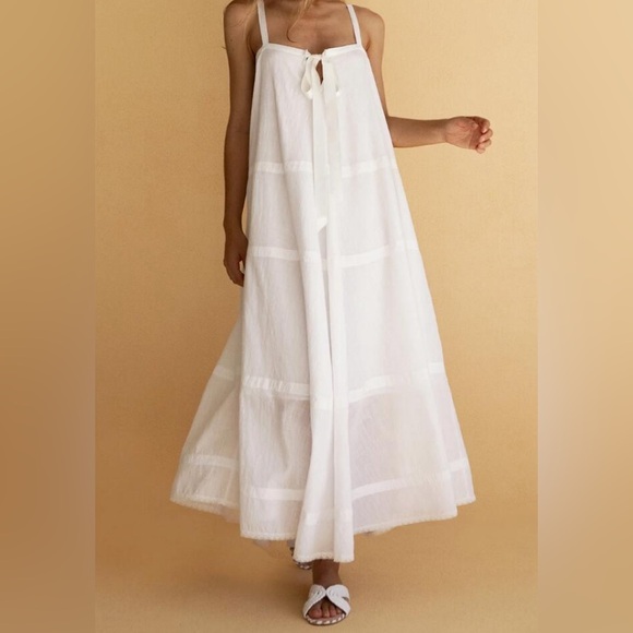 Posse Odette dress in white size large - Picture 3 of 9